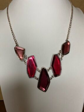 5/$15 Statement Pink Geometric Lucite  Gem Necklace